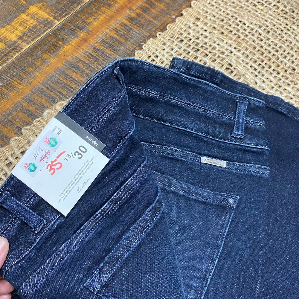 Kan Can Jeans